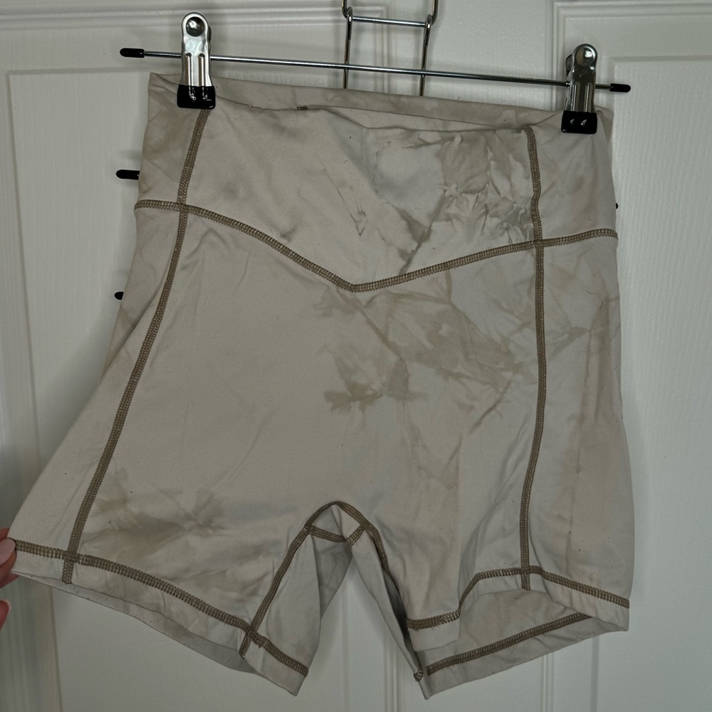 Balance Athletica athletic shorts - Picture 4 of 5